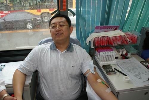 沈阳市周易研究会会员献血活动报道