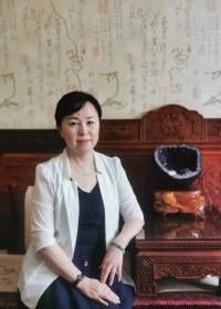 李祉英